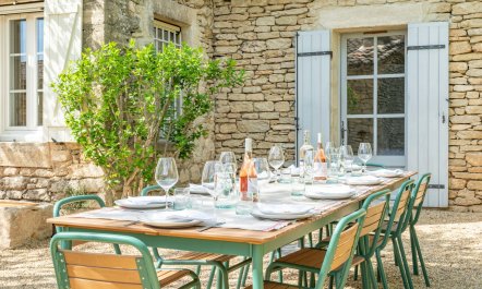 Beneath the Linden Tree 6