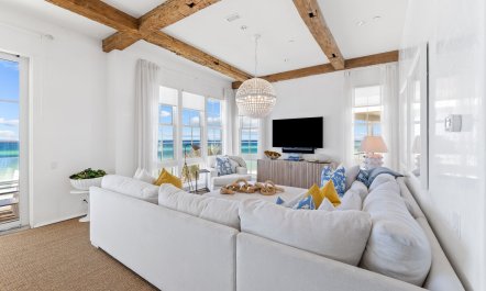 Bird's Eye Beachside 8