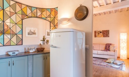 Ancient Walls & Piazzas 0