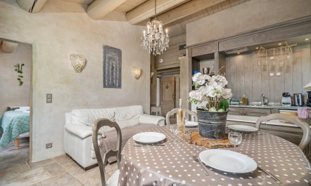 Old Proven&ccedil;al 7