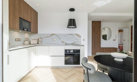 French Riviera Haven 5