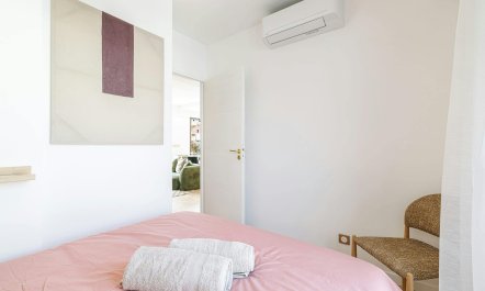 French Riviera Haven 8