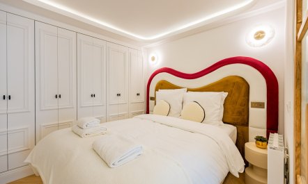 The Parisian Studio 1