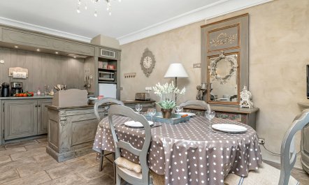 The Luberon Farmhouse 5