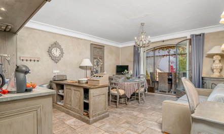 The Luberon Farmhouse 3