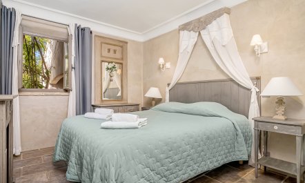 The Luberon Farmhouse 7