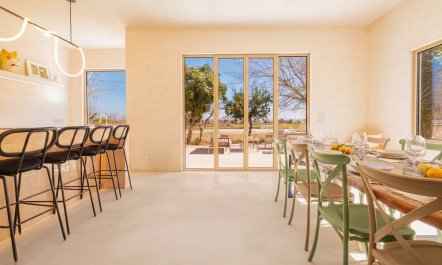 The Warm Estate 7