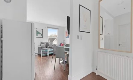 North London Haven 8