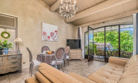 Proven&ccedil;al Set 4