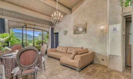Proven&ccedil;al Set 5