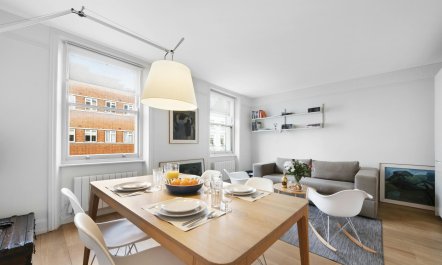 Morning in Marylebone 6