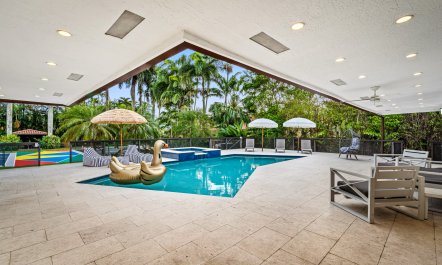 Serenity Residence 5