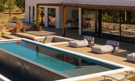 Castle Breeze Home 2