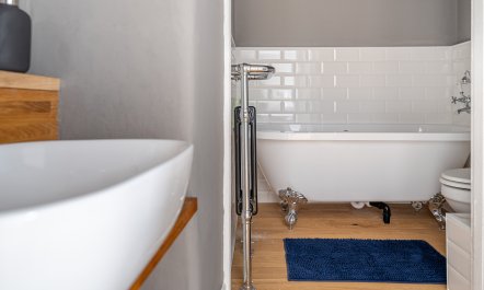 The Richmond Cottage 7