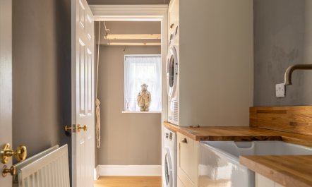 The Richmond Cottage 4