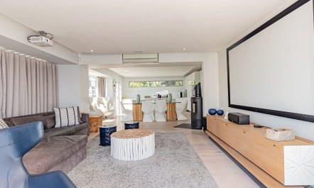 Dance with the Ocean 5