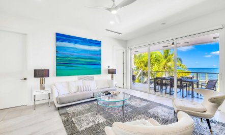 Palm Sands Retreat 3