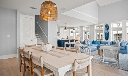 Harbor Horizon Getaway 6