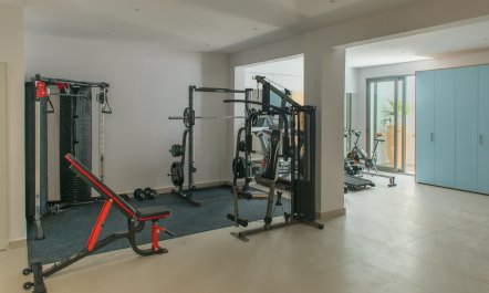 Golden Harbour Charm 9