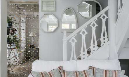 The Angel of the Town 3