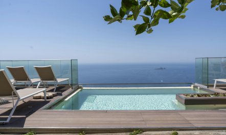 Emerald Canopy Terrace 1