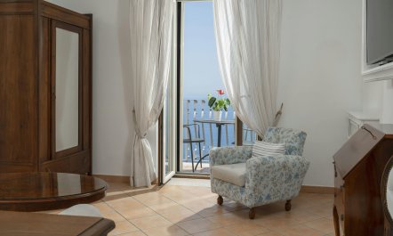 Emerald Canopy Terrace 6