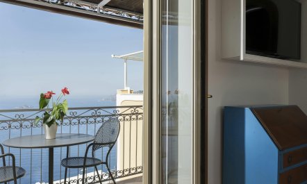 Emerald Canopy Terrace 4