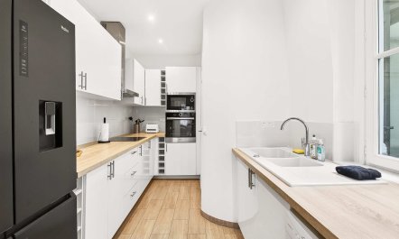 Parisian Mid-Century 9