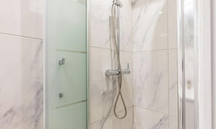 Radiant Rendezvous 7