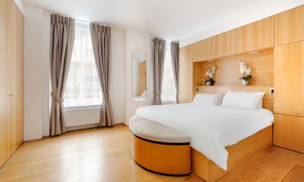 Mayfair Grand 8