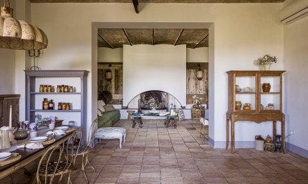 An Umbrian Gem 8