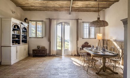 An Umbrian Gem 9