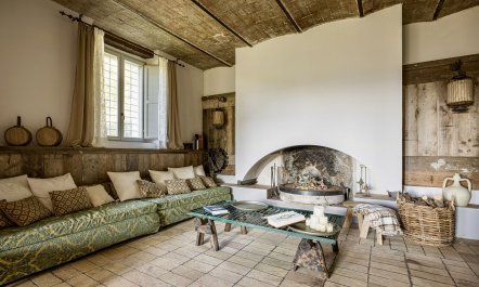 An Umbrian Gem 7