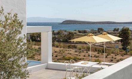 Tranquil Isles Living 6