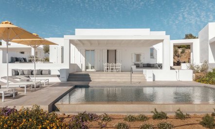 Tranquil Isles Living 2