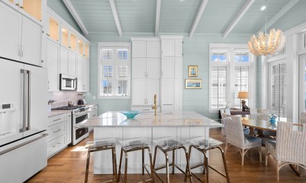 Grand Pavilion Breezes 5