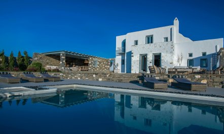 Pelagic Gemstone Island.