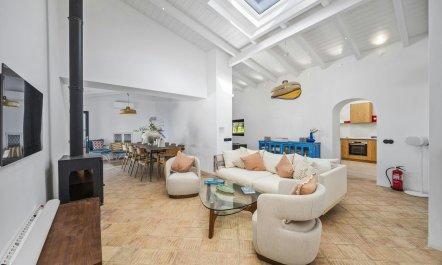 Portuguese Treasure 1