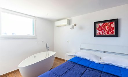 The Naples Terrace 9