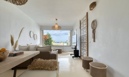 Coastal Breeze Crest 8