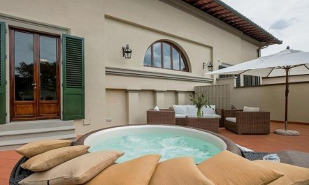 An Italian Charm 5