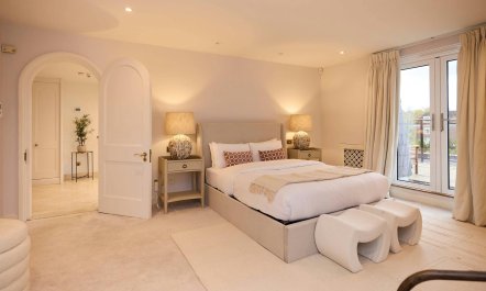 Penthouse Residence 8