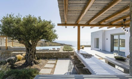 Lighthouse Horizons 1