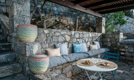 Stone Enclave Retreat 9