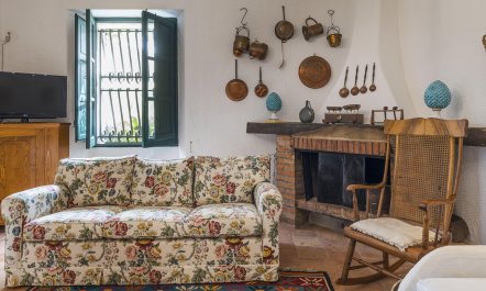 Olive Grove Cottage 6