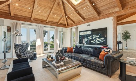 Cappuccinos & Martinis 4