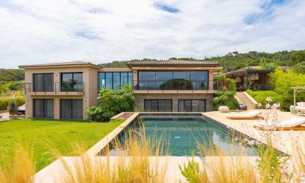 A Mediterranean Muse