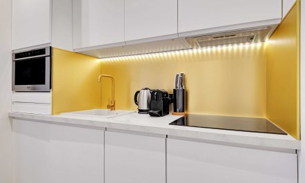 The Parisian Glimmer 3