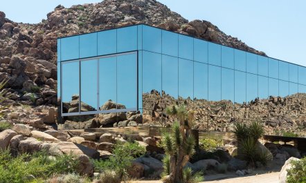 The Invisible House 6