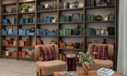 Silent Embrace Studio 5